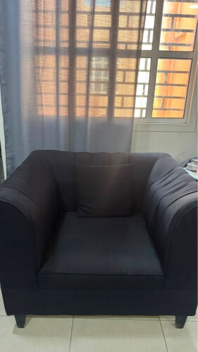 2 chairs 1 sofa black