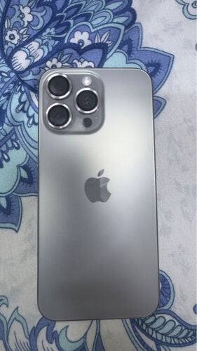 iPhone 15 pro max 