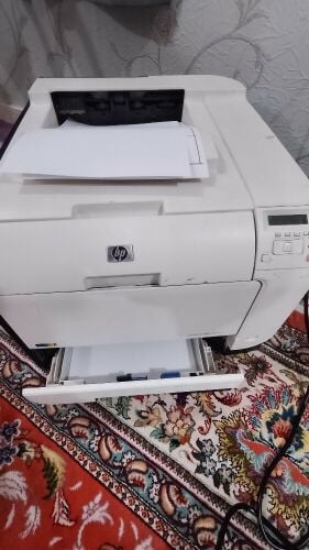 طابعة اتش بي برو 400