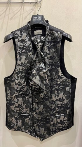 Brand new and never worn vest