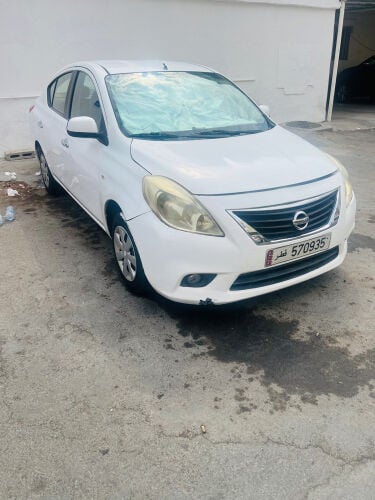 nissan sunny 2013