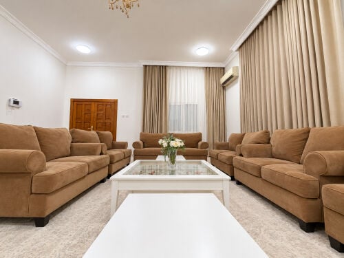  sofas and tables