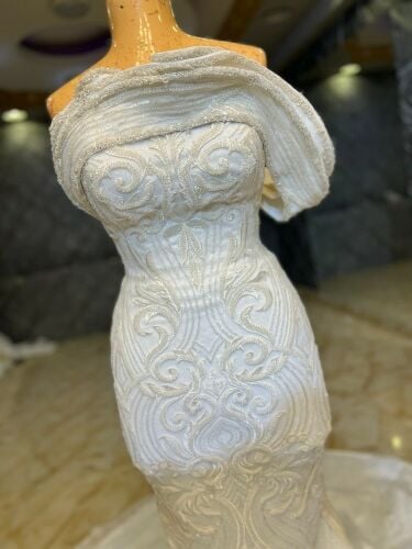 ميك اب. وهيرستايل عرض500 فستان عر