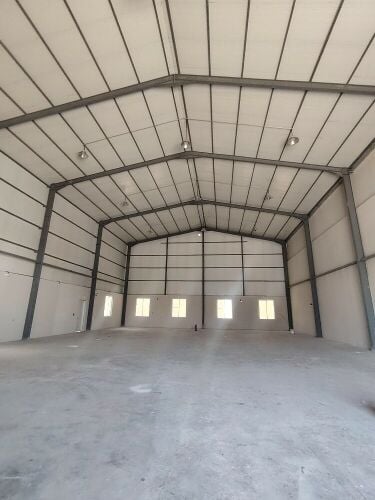Luxury Store 1000sqm