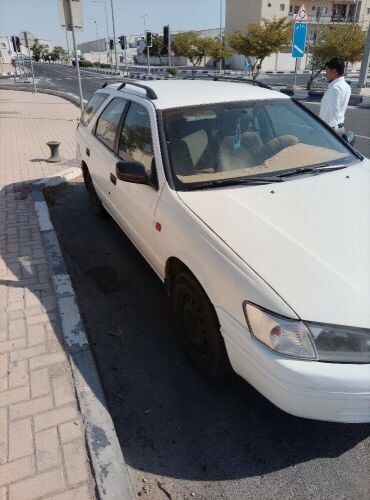 للبيع كامري 2001
