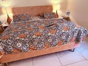 Bedroom set for sale