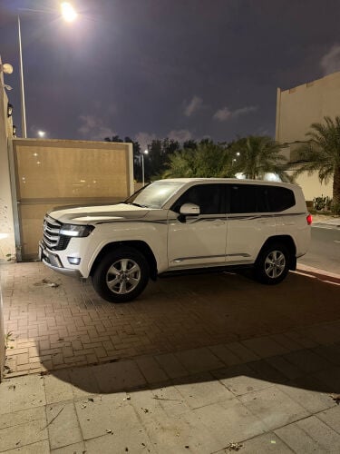 لاند موديل ٢٤ التواصل واتس فقط 