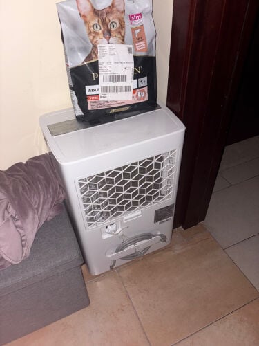 Midea, 50-pint dehumidifier