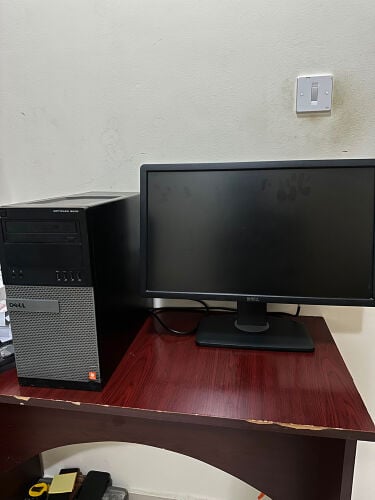 Dell Optiplex 9010 + 24 inch Monito