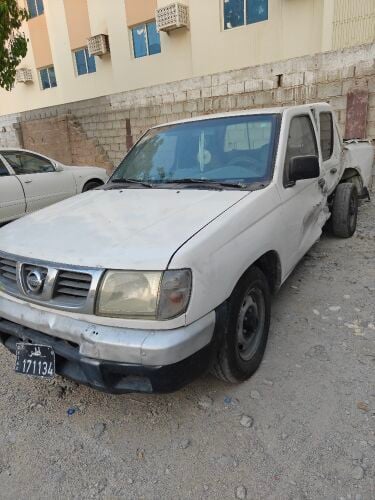 نيسان بك اب