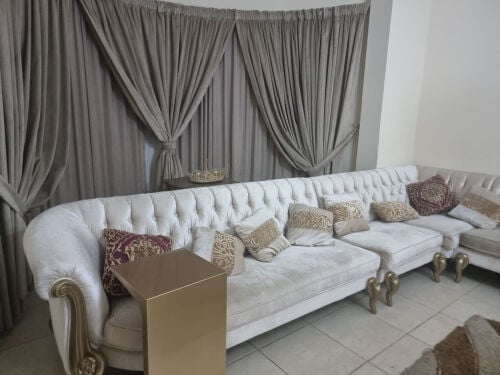 crème sofa majles