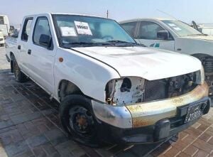 NISSAN PICKUP 2400 2010 MODEL