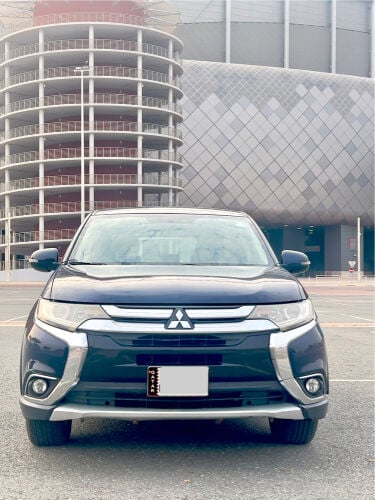 Mitsubishi outlander 2016