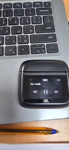 JBL tour pro 3 ear buds