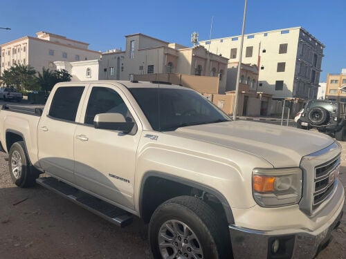 GMC Sierra