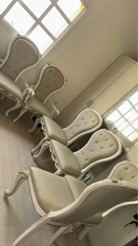White Royal Chair Set