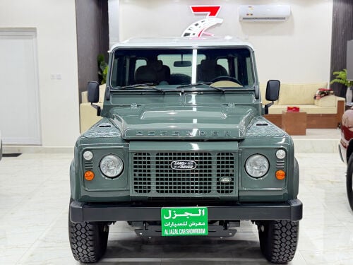 Defender 90. 2012