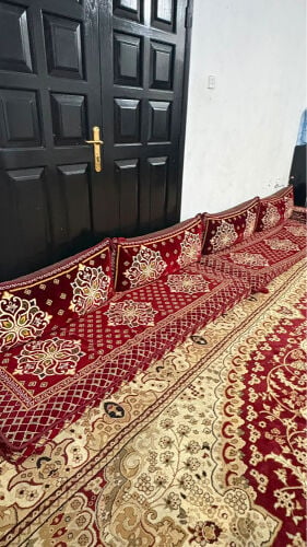 جسلة عربيه ارضيه مع سجاده ومرتبه