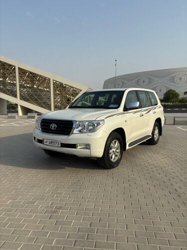 2010 جي اكس ار 8 مع فحصه