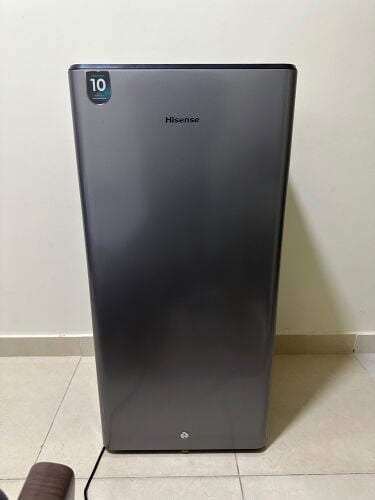 Hisense Fridge 198 Litre brand new 