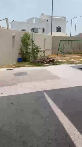 للايجار فيلا على الاسكان بالدحيل