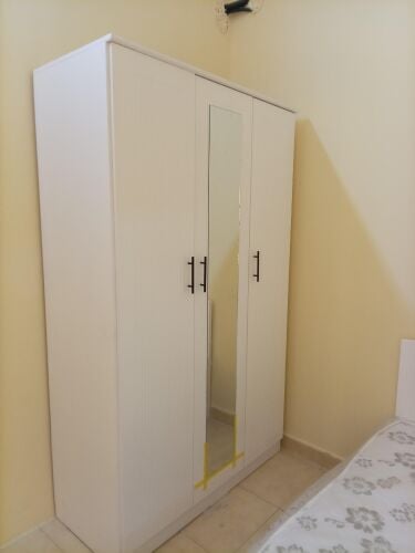 Moving furniture from house to hous