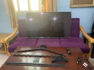 49UN7340PVC 49 4K Smart TV