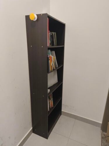 مكتبة ايكيا