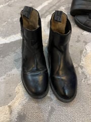 horse shoes