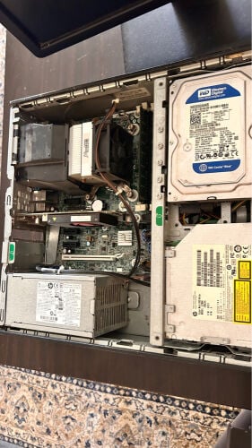 HP EliteDesk800 + Monitor