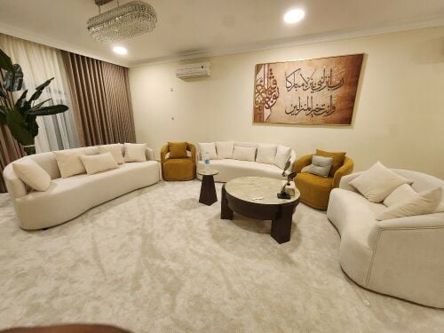 brand new sofa 1 meter 600 QAR