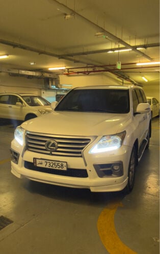 lx570 (2012)