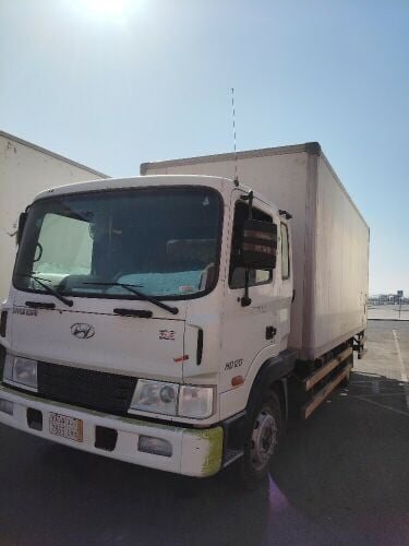 نقل مبرد  و اثاث من قطر إلى السعو