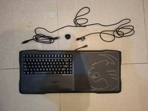 Keyboard_RoccatSova_Lapboard_Usb