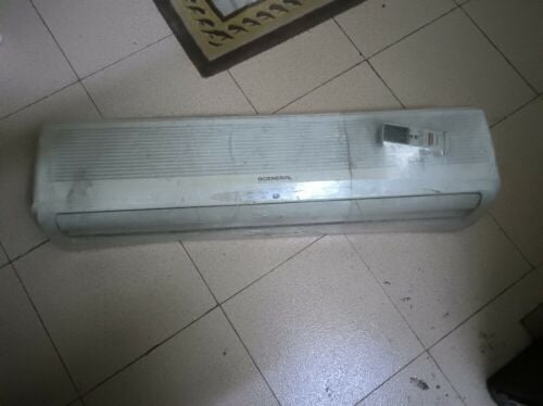 used perpet.me go my country thats way sale..this good.. only indoor..if need any person.only call 33300470..