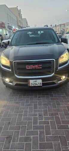 GMC acadia is 2013 model car a lady