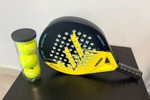 New Hikeen Padel Racket for sale