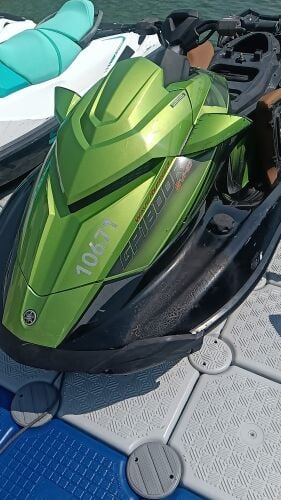 jet ski