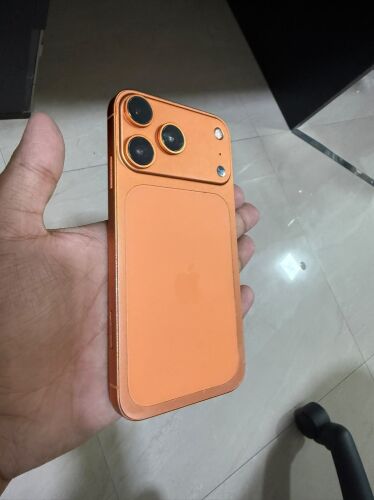 Iphone XR into 17 pro