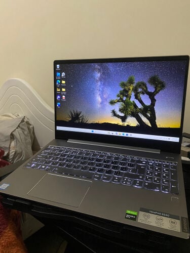 لابتوب لينوفو للبيع 