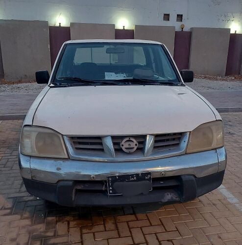 Nissan bick up