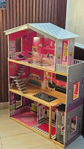 Barbie house