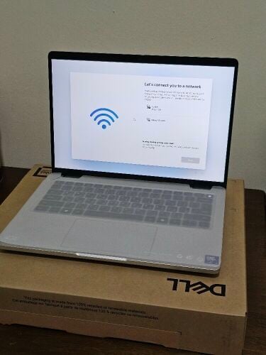 Dell 14 Pro Plus PB14250 Laptop