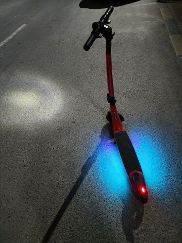 Zyklus electric scooter (Red/Black)