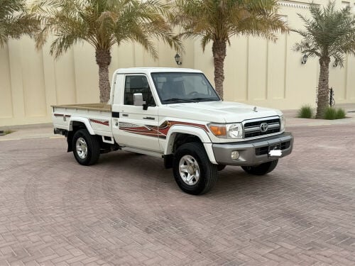 للبيع تويوتا شاص 