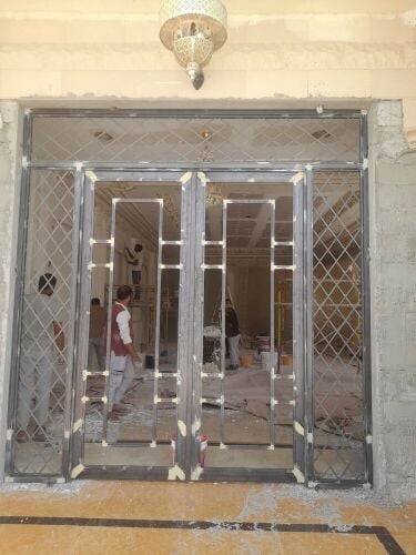 نقوم بجميع اعمال الحدادة ترتيب وت