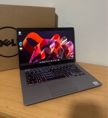 laptop dell 10th gen , like new 