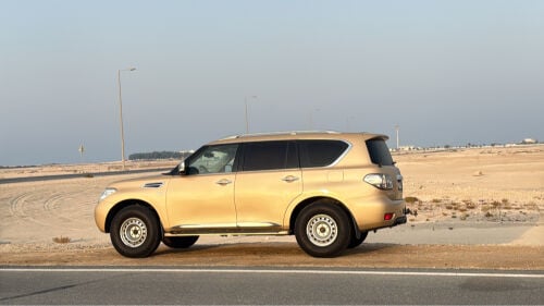 نيسان 320