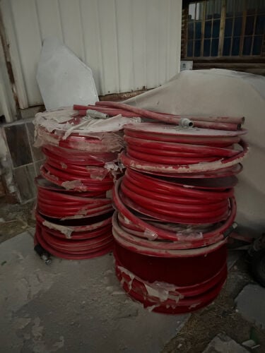 fier 2 door cabin with relay hose