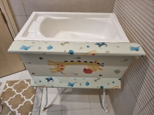 bath tub
